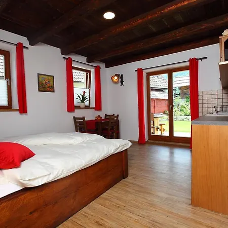 Pod Ponco Apartment *